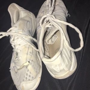 nfinity cheer shoes